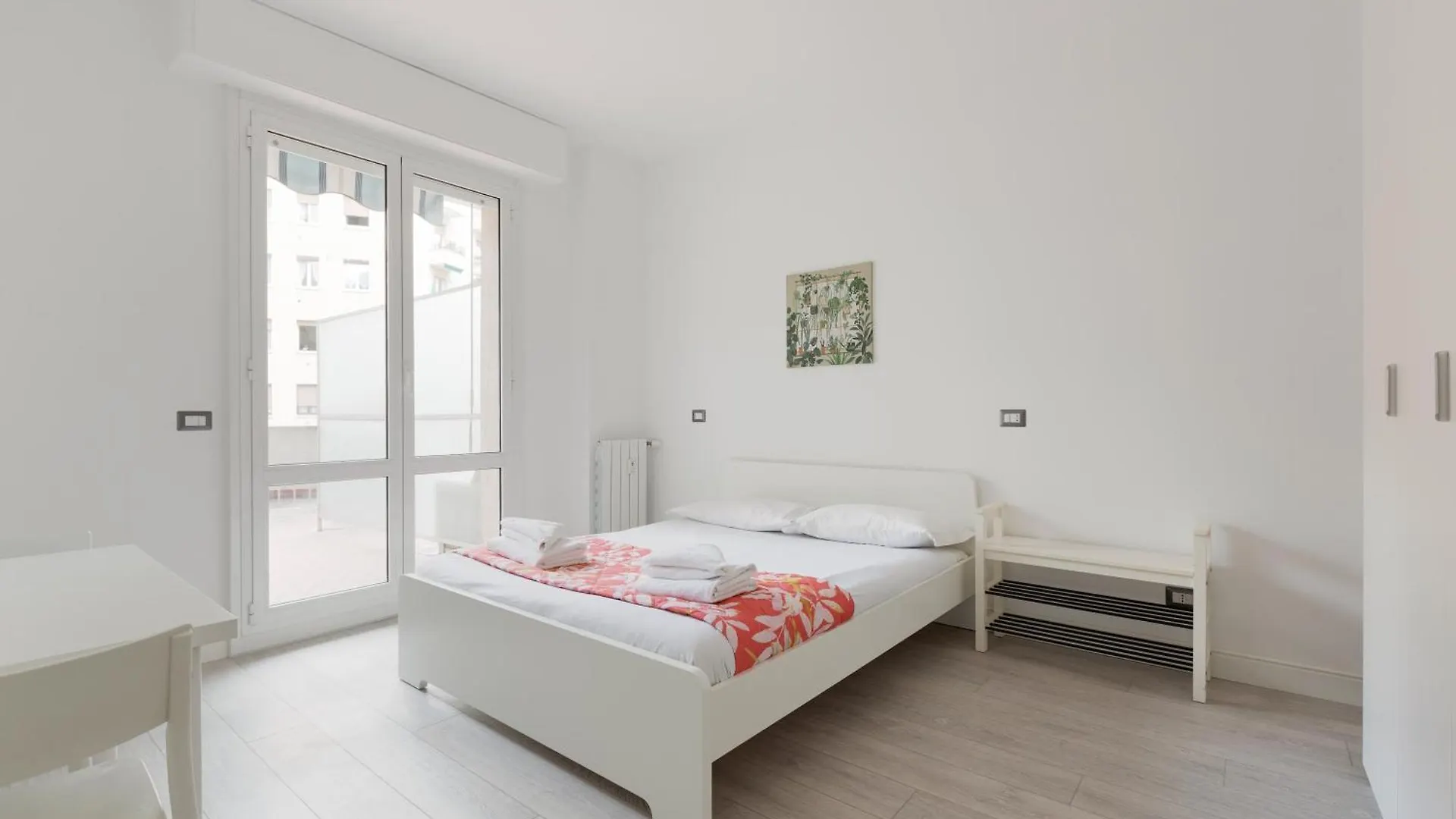 Milan-Corso Lodi Cosy Apartment With Small Terrace
